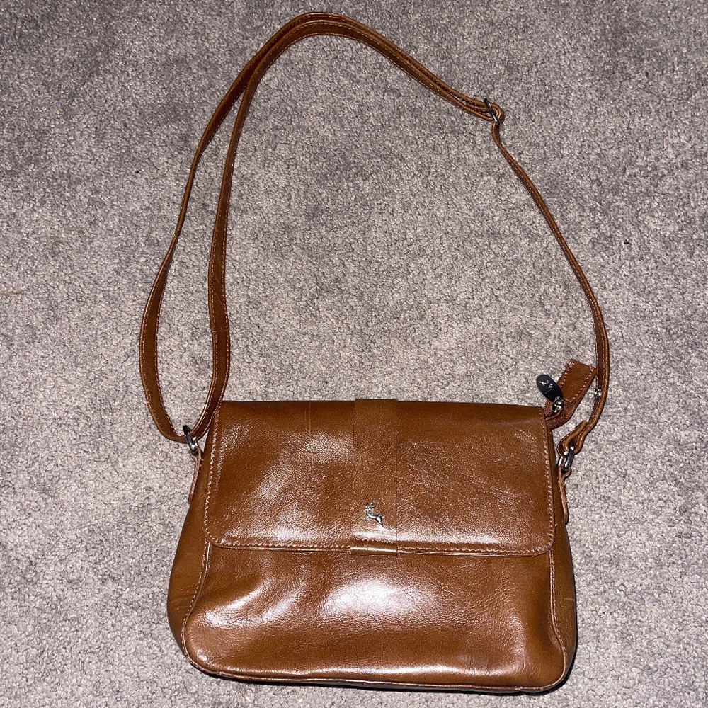 Ashwood brown leather crossbody shoulder bag